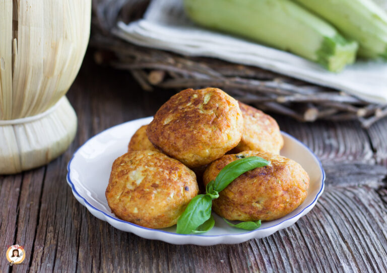 Polpette di pollo e zucchine