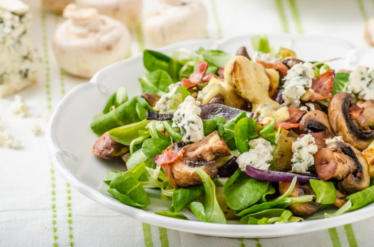 INSALATA DI FUNGHI CHAMPIGNON AL FORNO E BULGUR