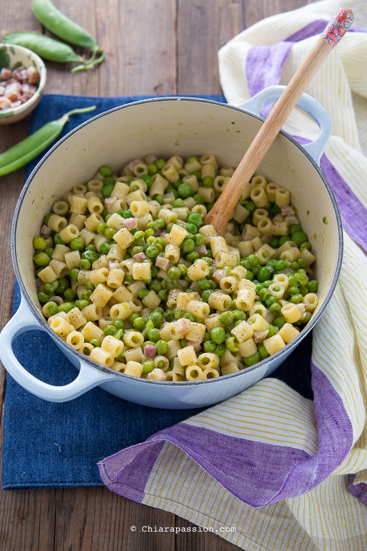 Insalata di pastina ai piselli